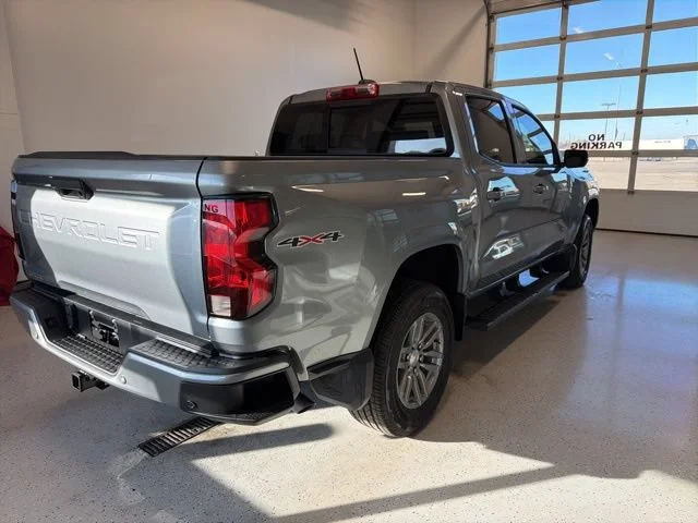 2026 Chevrolet Colorado LT - Photo 10
