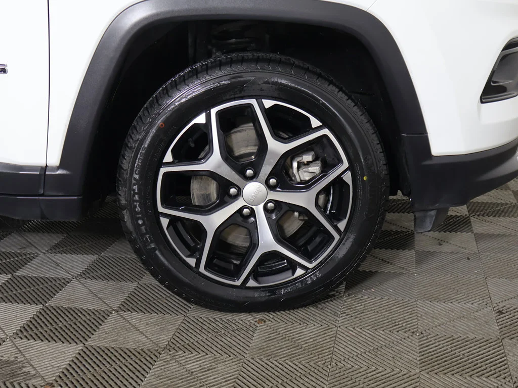 Used 2024 Bright White Clearcoat Jeep Limited image 20