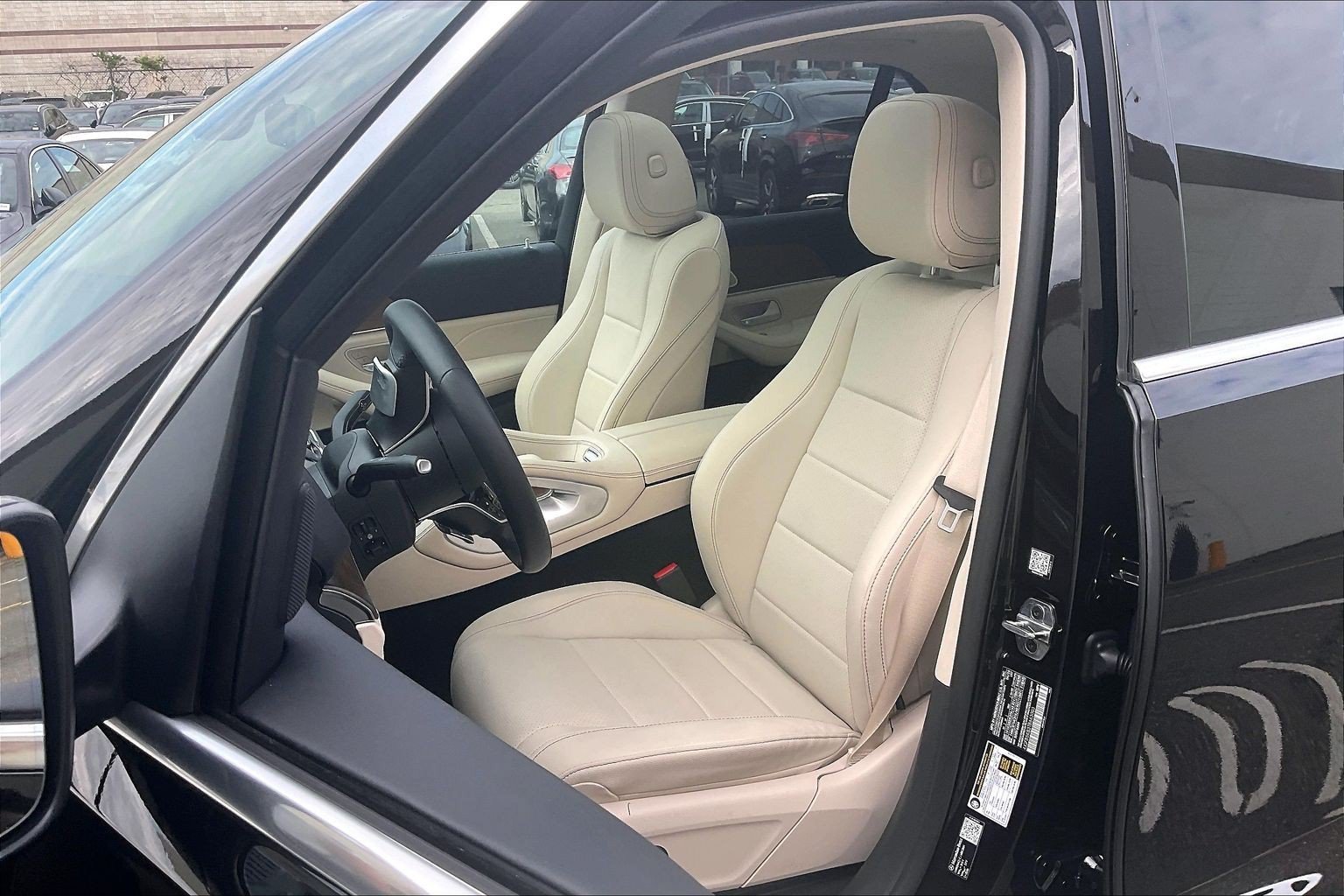 New 2026 Obsidian Black Metallic Mercedes-Benz GLE 450 image 5