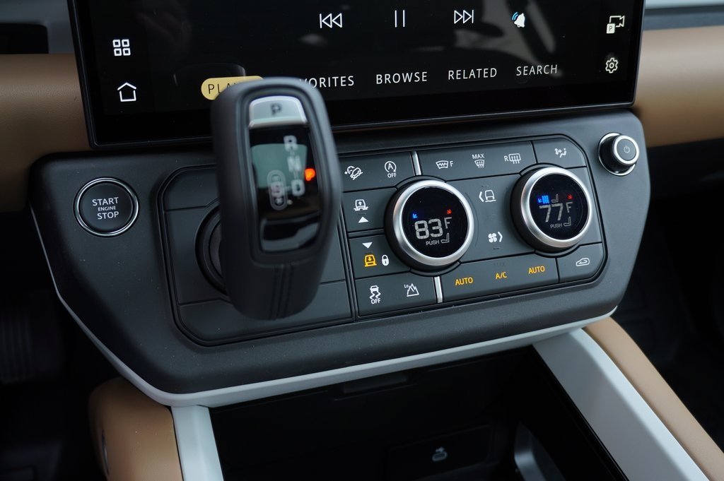 2026 LAND ROVER DEFENDER - Image 26