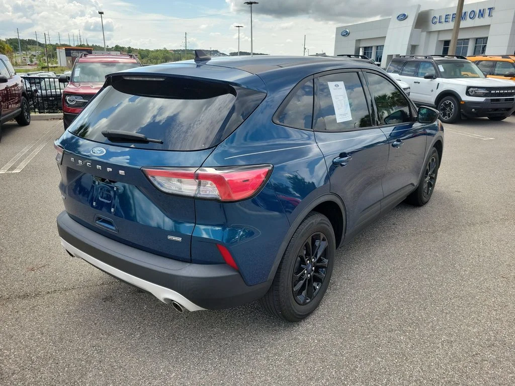 Used 2020 Green Ford SE Sport Hybrid image 5