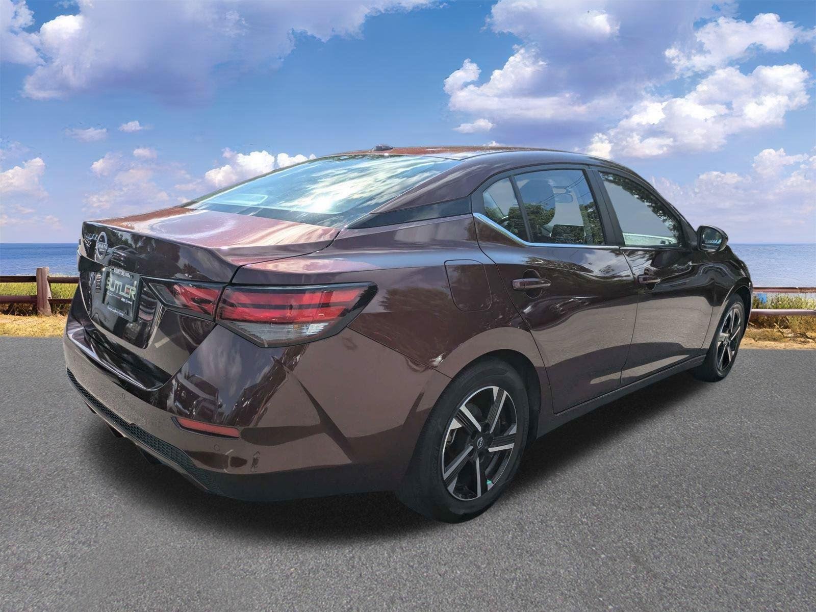Used 2025 Rosewood Metallic Nissan SV image 8