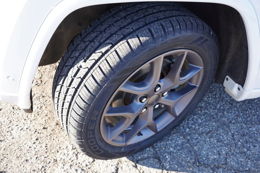 Certified Used 2021 White Jeep 80th Anniversary Edition image 13