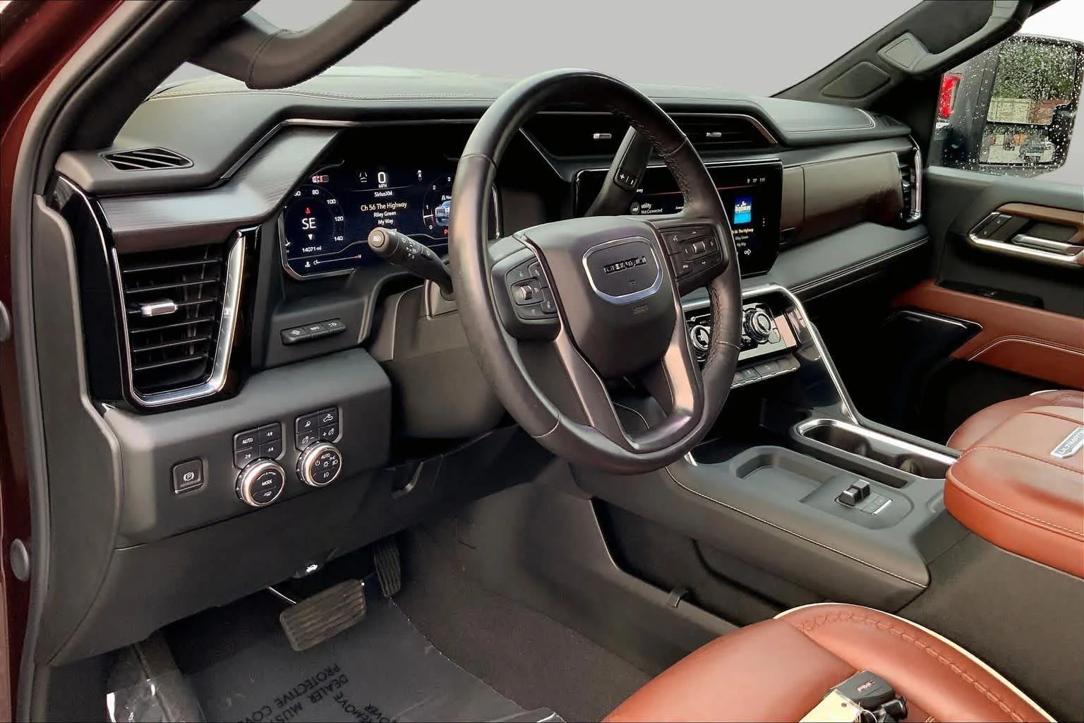 Used 2024 Redwood Metallic GMC Denali Ultimate image 17