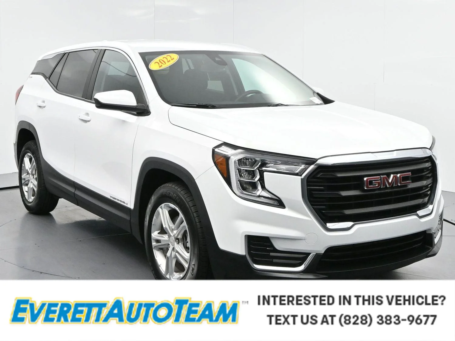 Used 2022 Summit White GMC SLE image 1