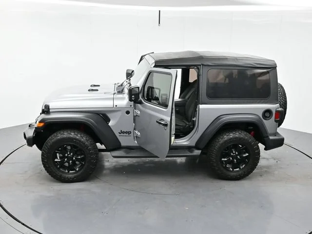 Used 2020 Billet Silver Metallic Clearcoat Jeep Willys Sport image 36