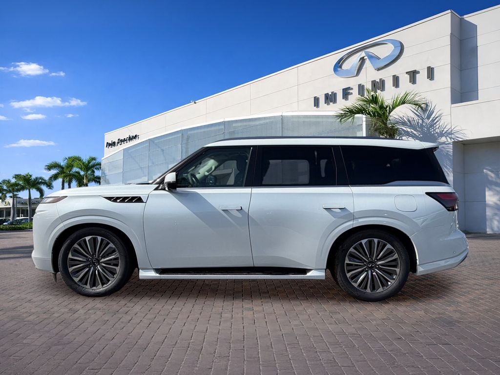 New 2027 RADIANT WHITE INFINITI Luxe 2WD image 4