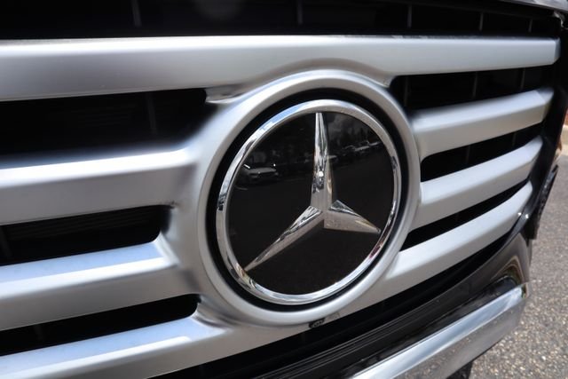 Certified Used 2025 Obsidian Black Metallic Mercedes-Benz GLS 450 image 8