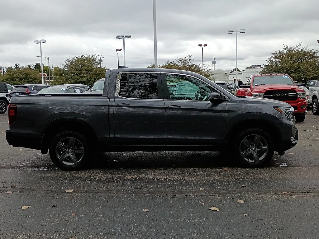 Certified Used 2023 GREY Honda RTL image 2