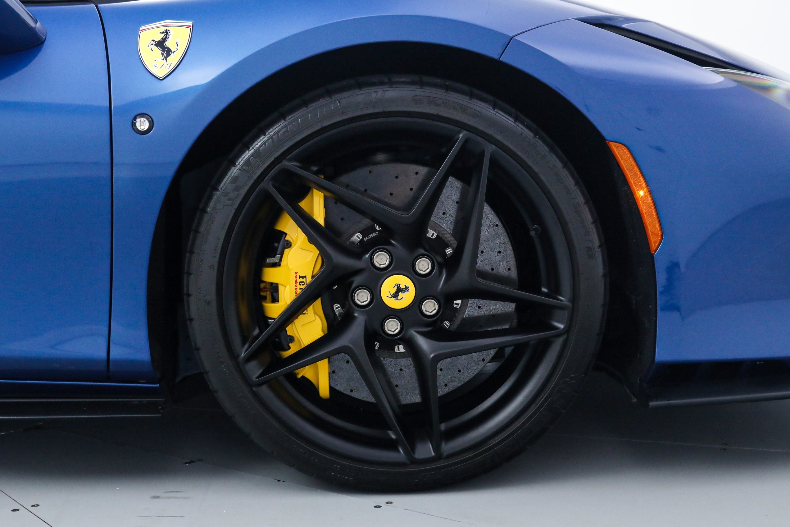 Certified Used 2023 Blu Mirabeau Ferrari  image 38