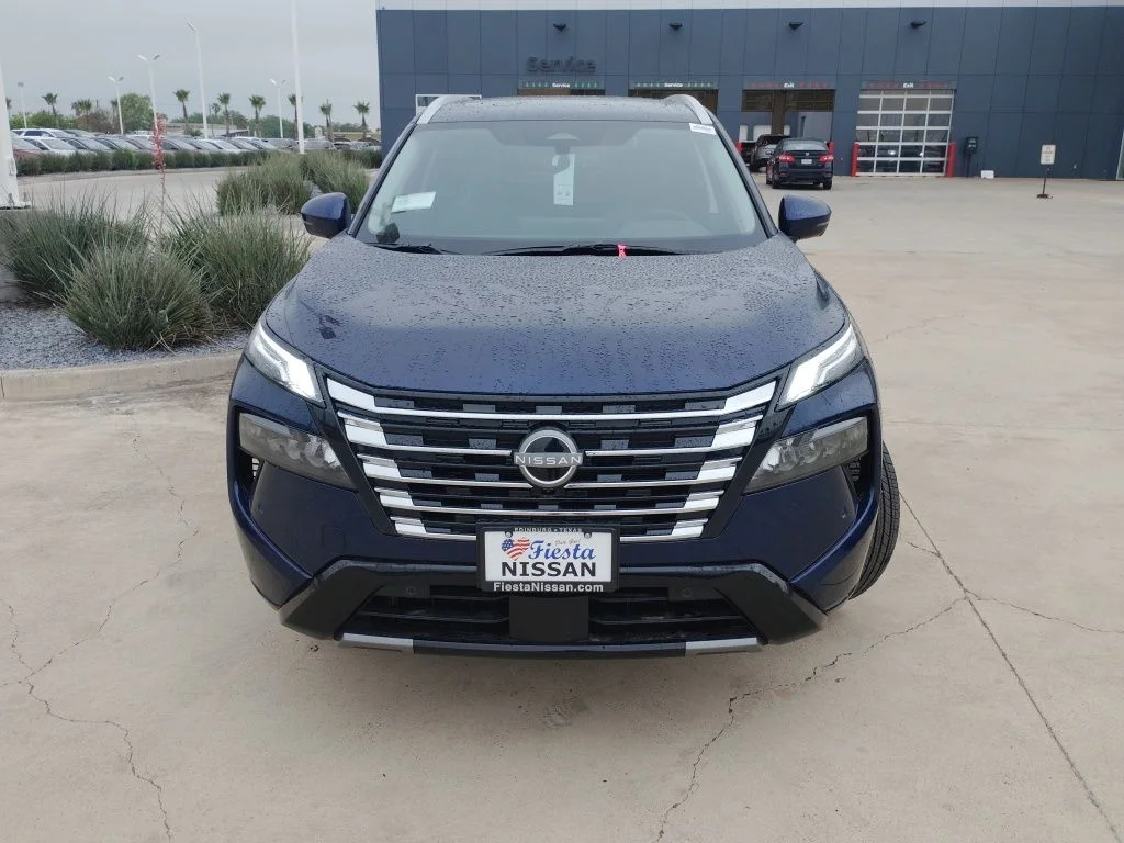 New 2026 Deep Ocean Blue Pearl Nissan Platinum image 2