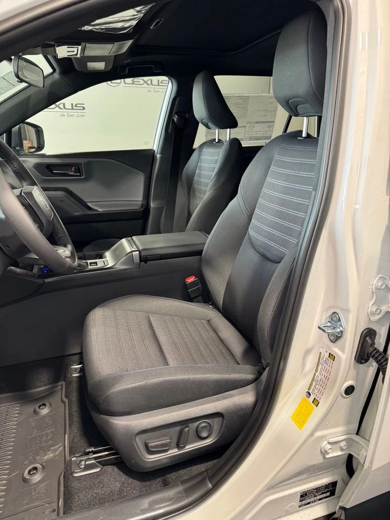 New 2026 White Toyota  image 36