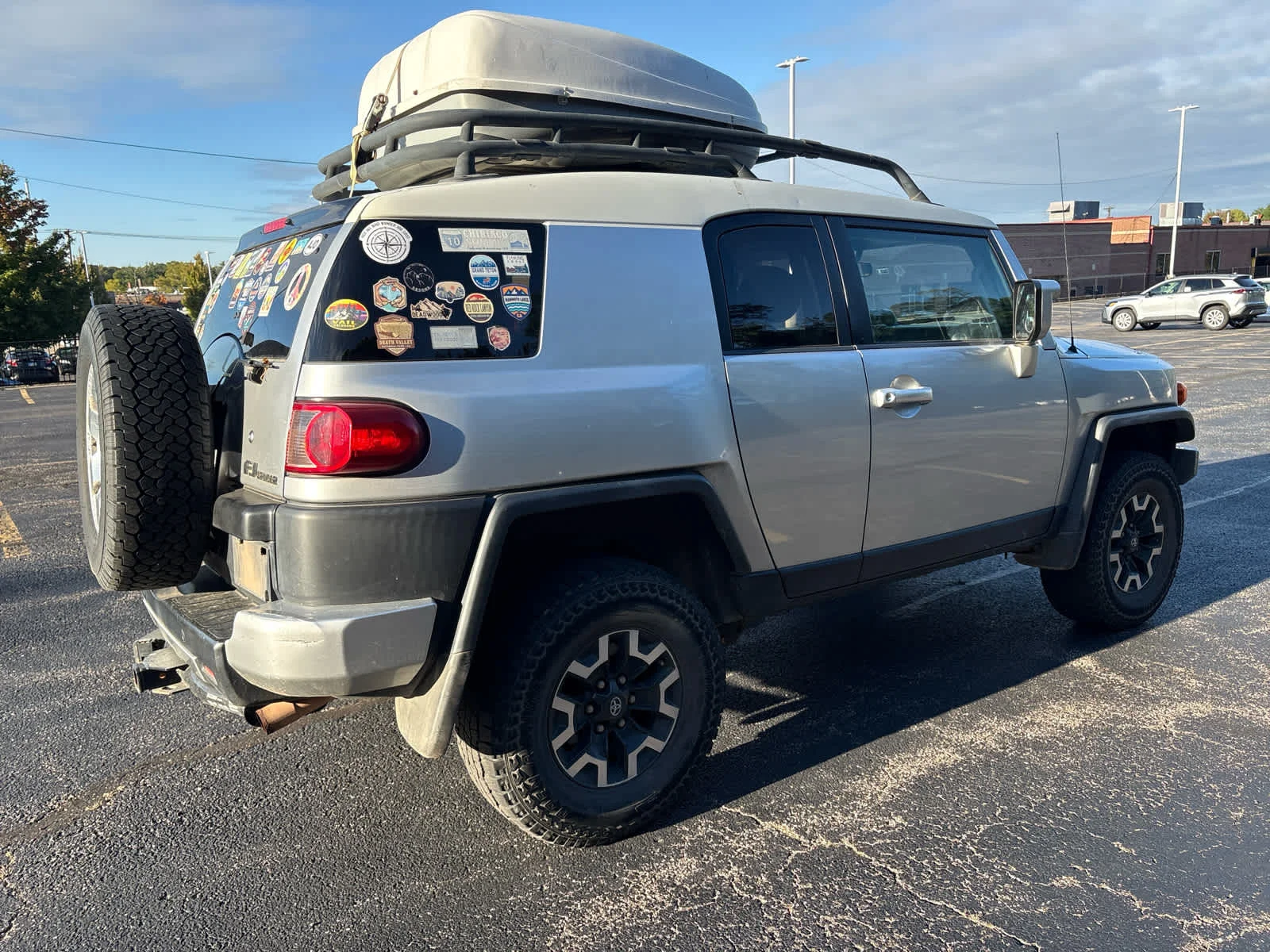 Used 2008 White/Titanium Metallic Toyota  image 12