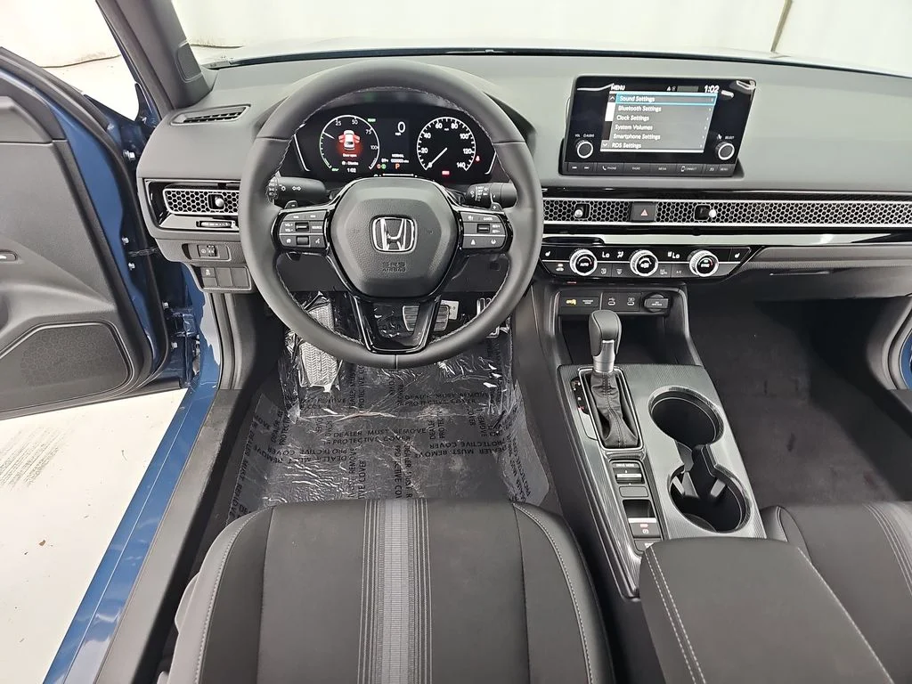 2025 Honda Civic Sport - Photo 19