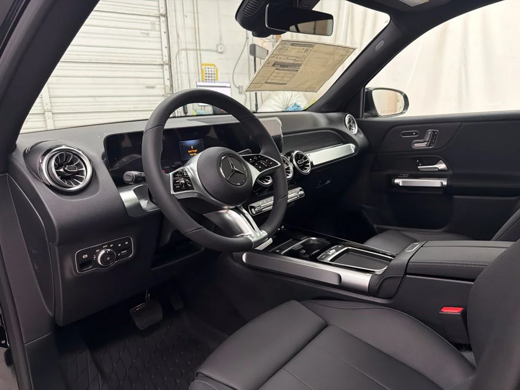 New 2026 Black Mercedes-Benz GLB 250 image 13