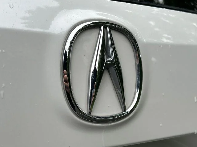 Used 2021  Acura Base image 13