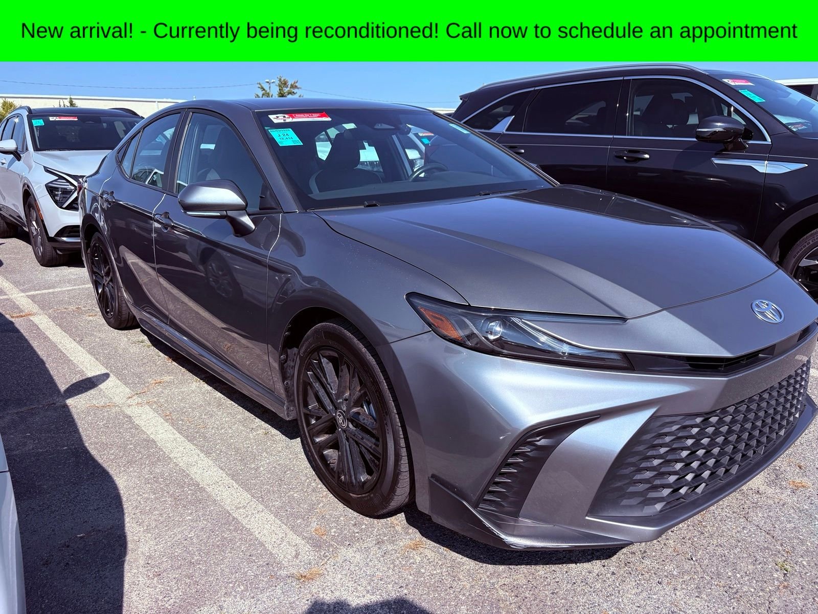 Used 2025 Metal Toyota SE image 1