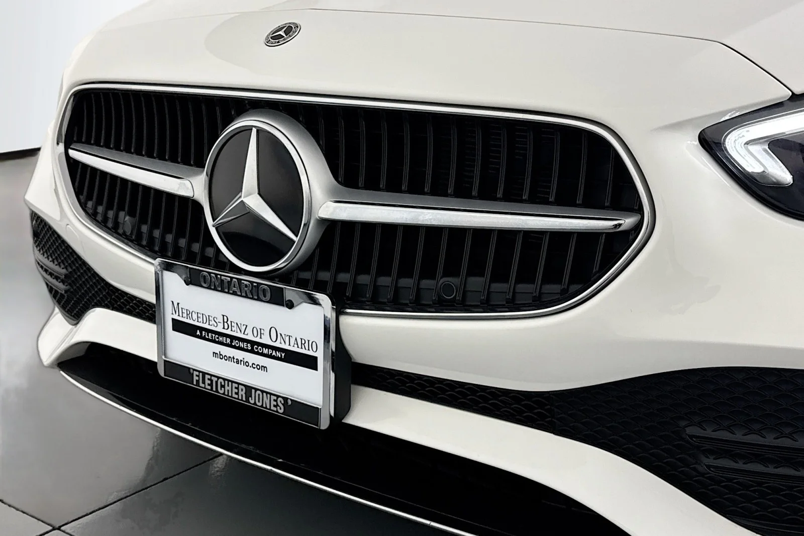 Certified Used 2024 Polar White Mercedes-Benz C 300 image 14