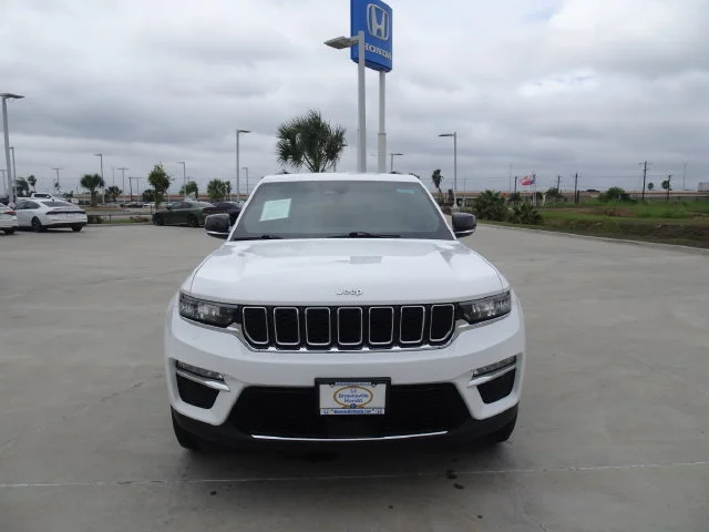 Used 2025 Bright White Clearcoat Jeep Limited image 2