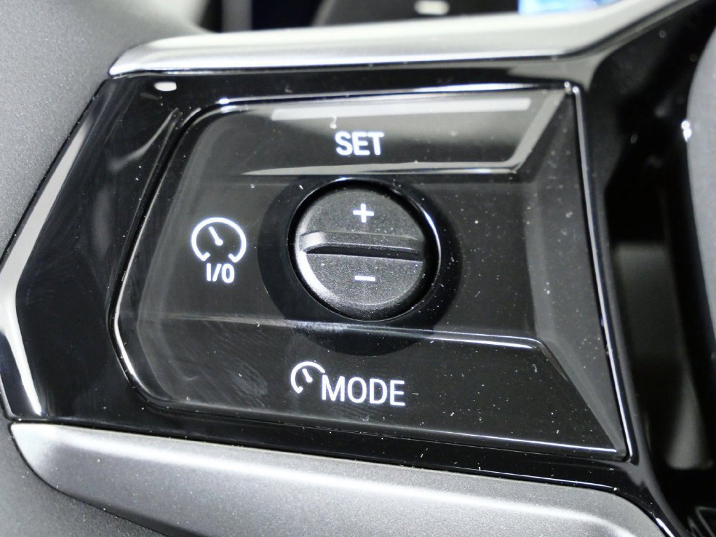 Used 2026 Dark Graphite Metallic BMW 30 xDrive image 38