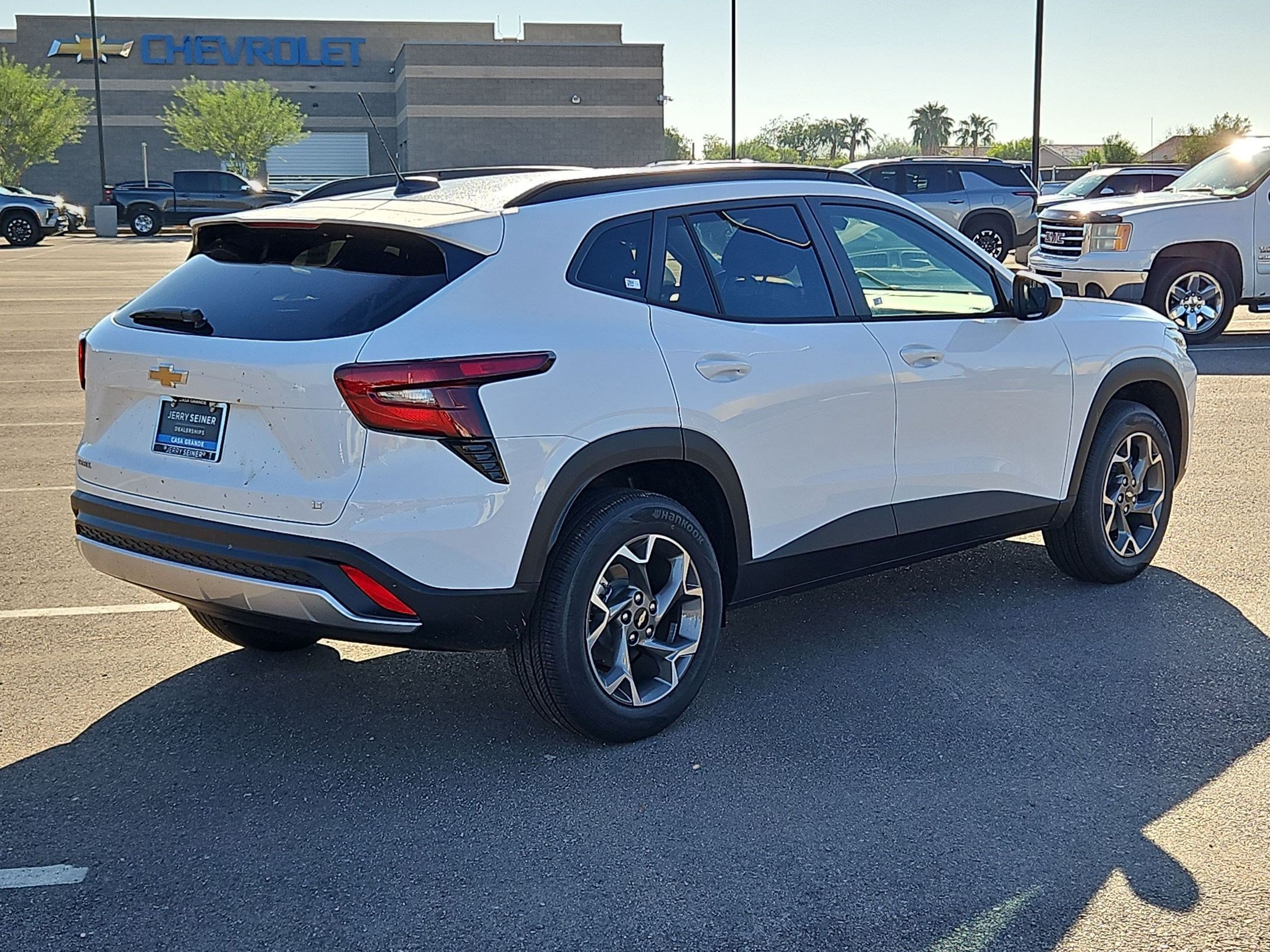 New 2026 Summit White Chevrolet LT image 8