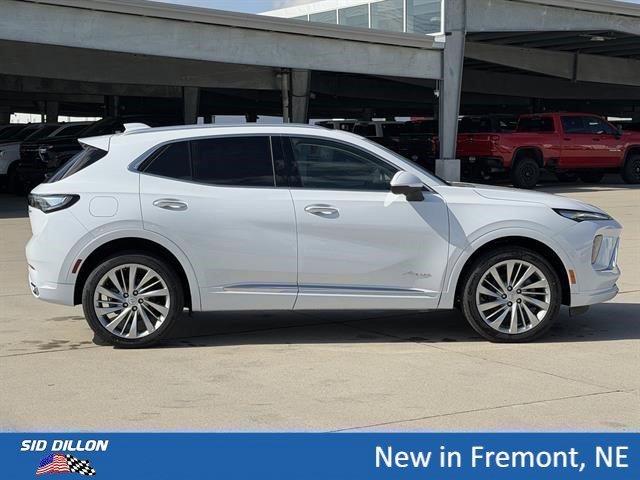 New 2026 Iridescent White Tricoat Buick Avenir image 3
