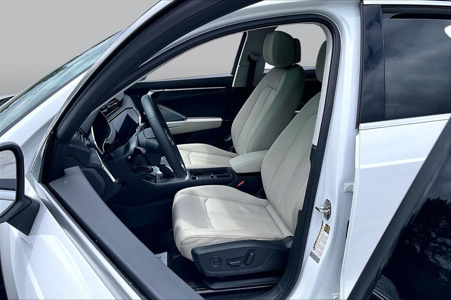 Used 2020 Glacier White Metallic Audi S line Premium Plus image 8