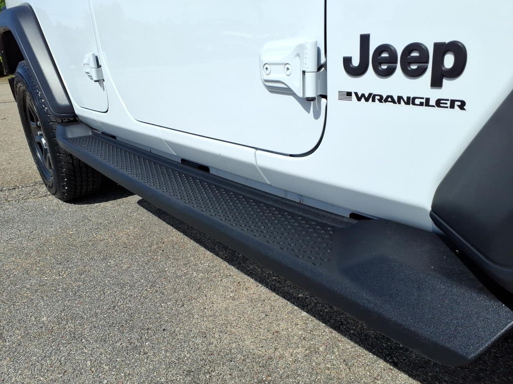 Certified Used 2023 Bright White Clearcoat Jeep Sport image 10