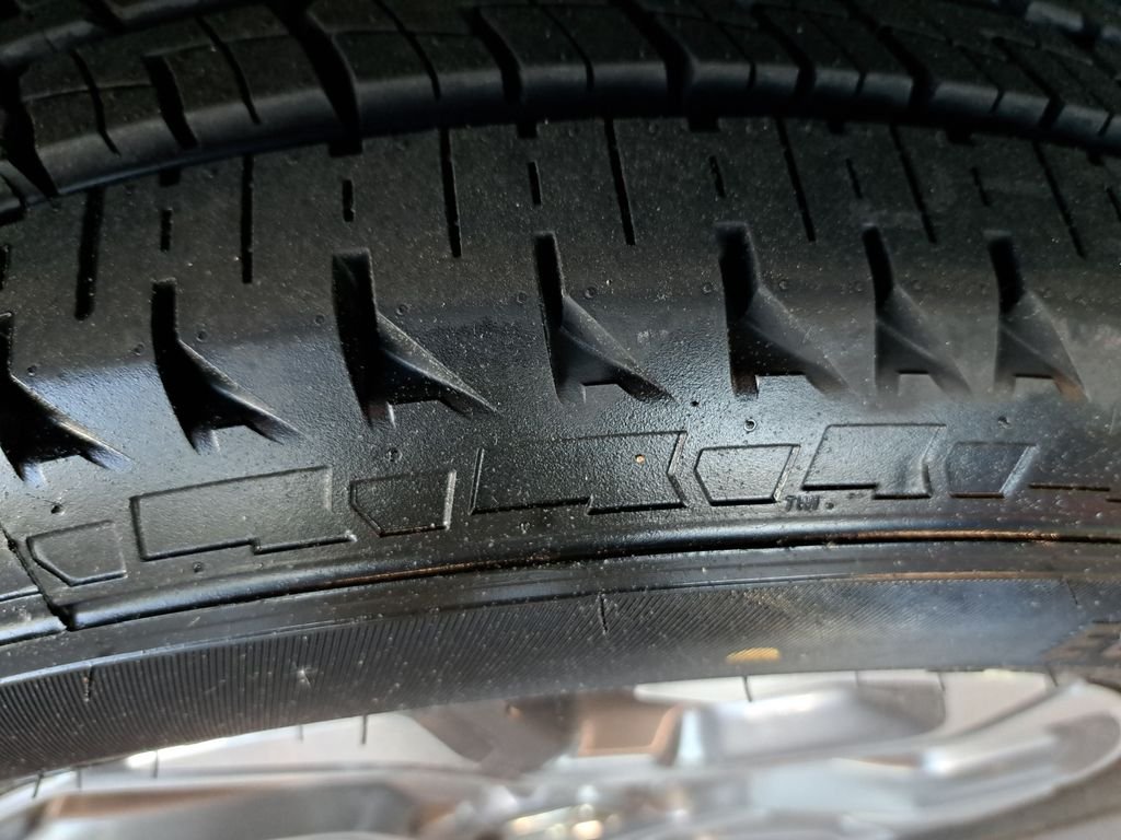 Used 2018 Black Honda EX image 37