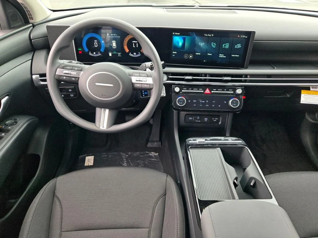 New 2026 White Pearl Hyundai SEL image 17
