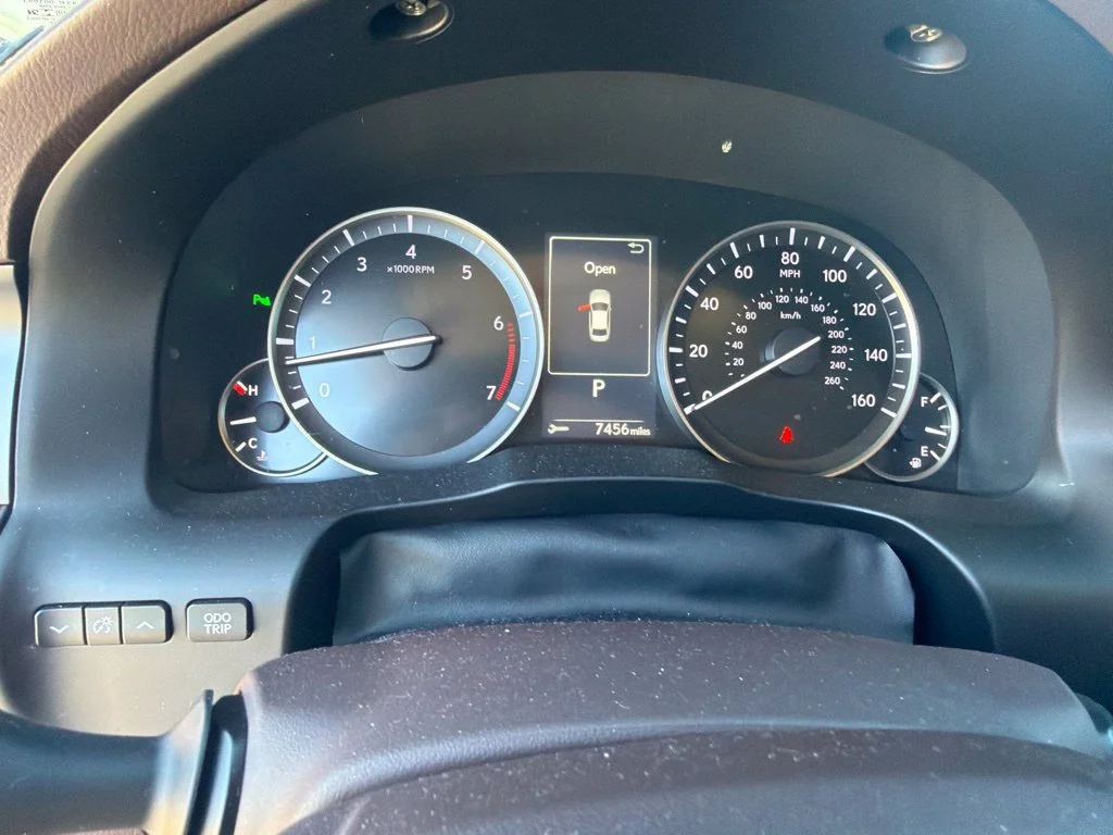 Used 2016 Nebula Gray Pearl Lexus 350 image 13