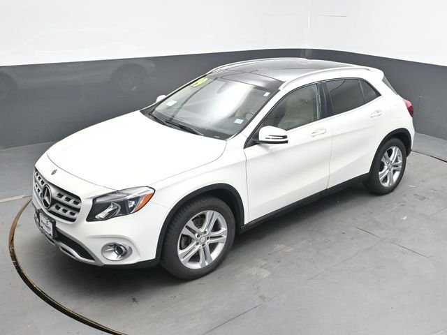 Used 2019 White Mercedes-Benz GLA 250 image 24