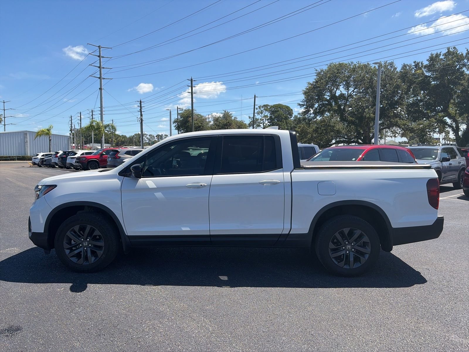 Used 2023  Honda Sport image 4