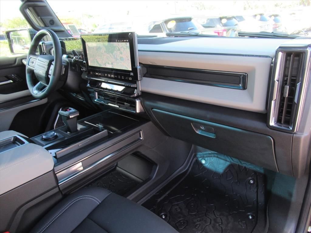 2026 GMC HUMMER EV 2X - Photo 14