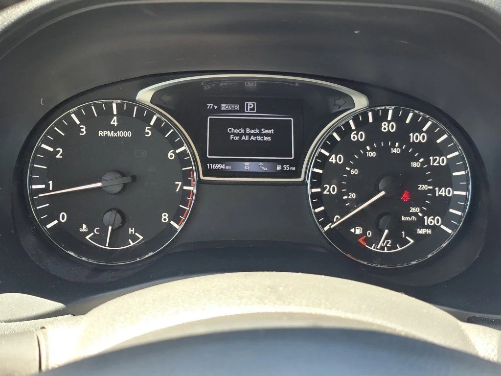 Used 2020 Brilliant Silver Metallic Nissan SL image 11