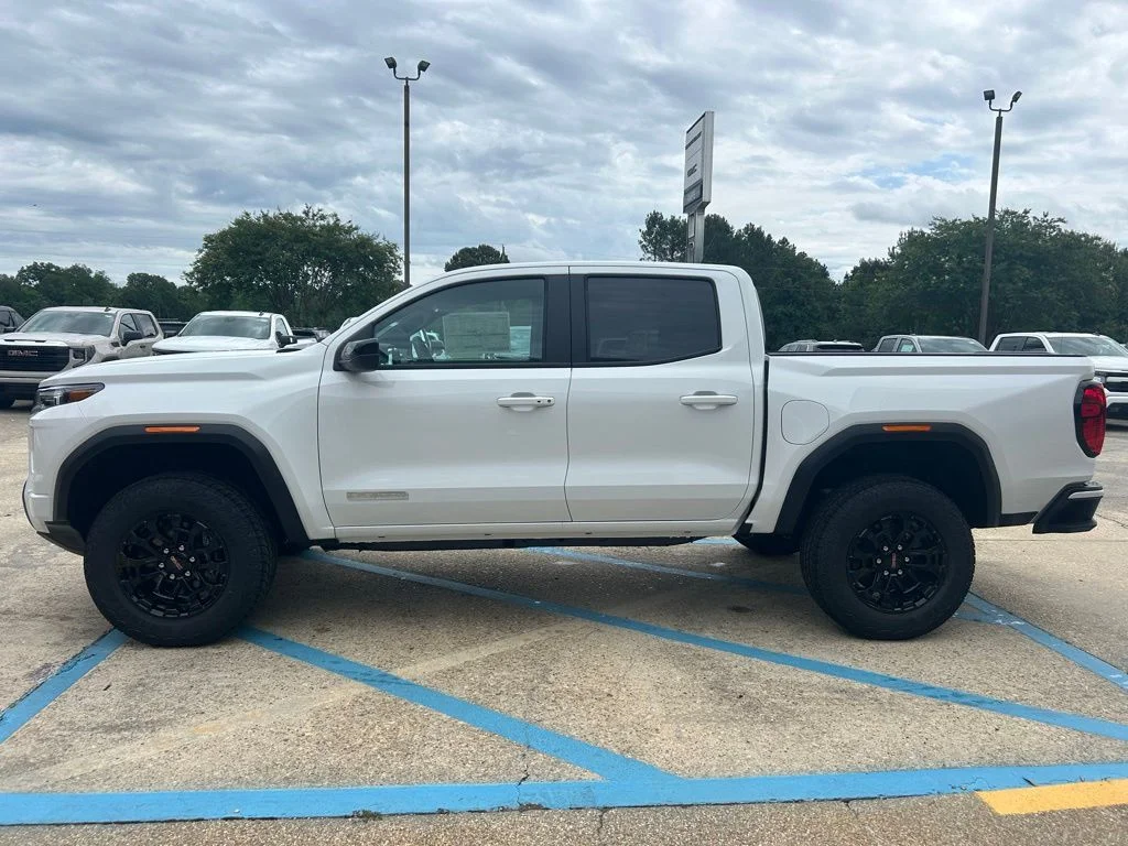 New 2026 White GMC Elevation image 8