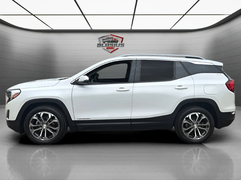 Used 2021 GMC Terrain SLT with VIN 3GKALVEVXML389417 for sale in Branford, CT