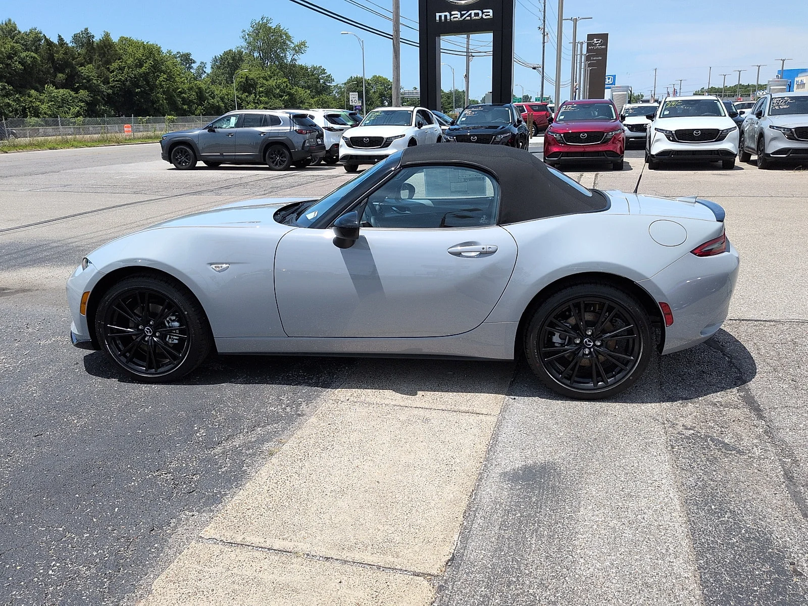 New 2026 Aero Gray Metallic Mazda Club image 4