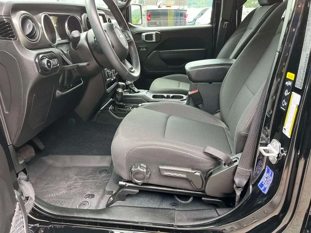 Certified Used 2022 Black Clearcoat Jeep Unlimited Sport S image 29