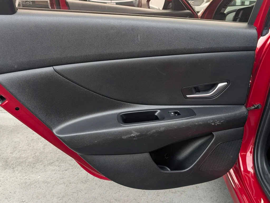 Used 2023 Red Hyundai SEL image 13