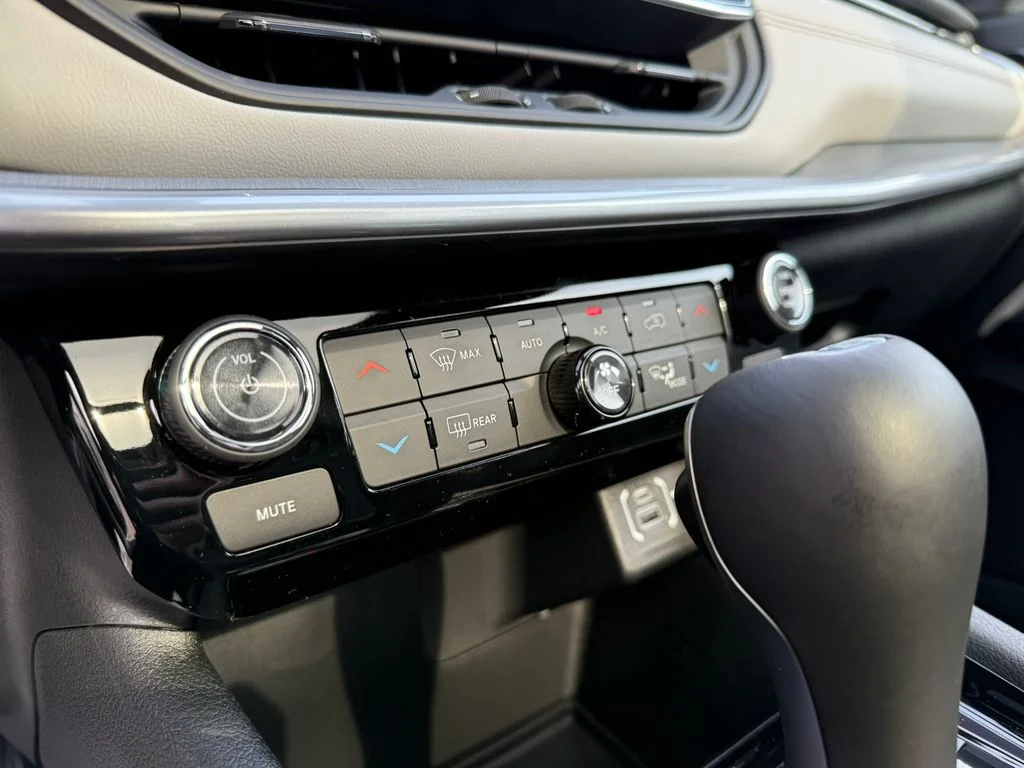 2026 Jeep Compass Limited - Photo 27