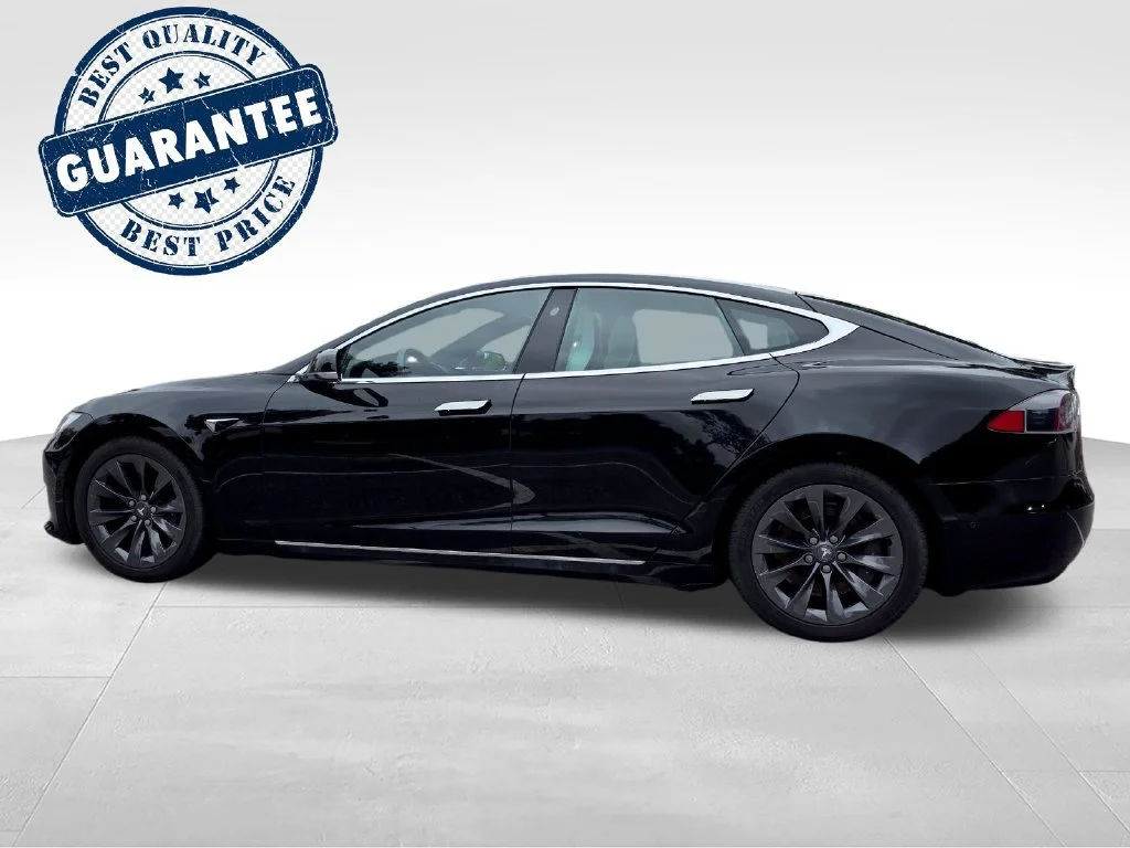Used 2019 Black Tesla 100D image 4