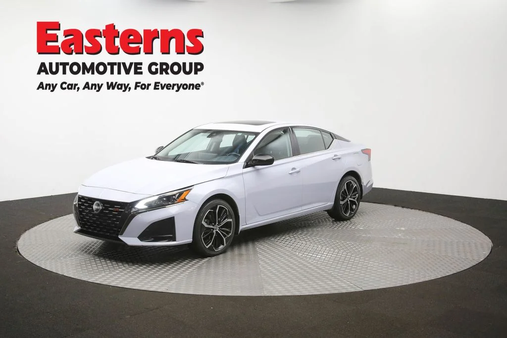Used 2025 Gray Nissan 2.5 SR image 56