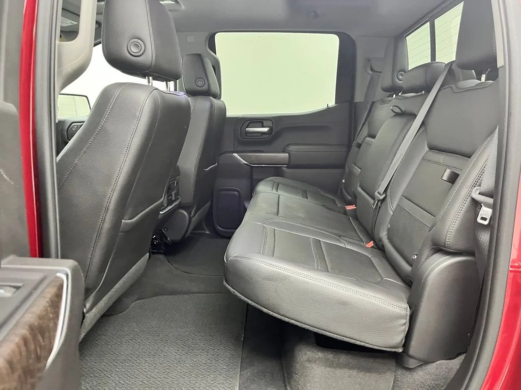 Used 2020 Red GMC Denali image 39