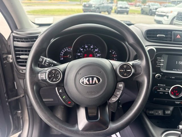Used 2017 Gray Kia Plus image 16