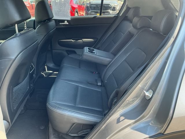 Used 2017 Silver Kia EX image 22