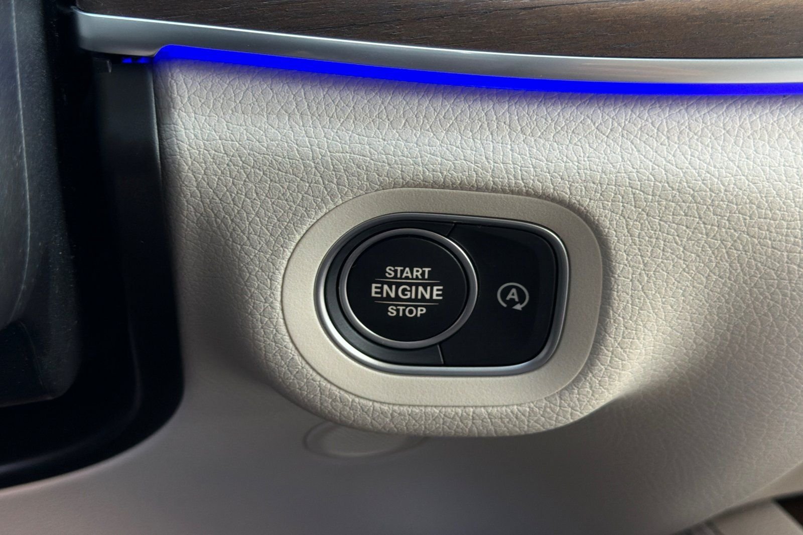 New 2026 Polar White Mercedes-Benz GLS 450 image 23