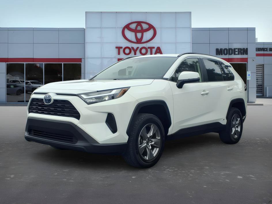 Used 2023 Ice Cap Toyota Hybrid XLE image 1