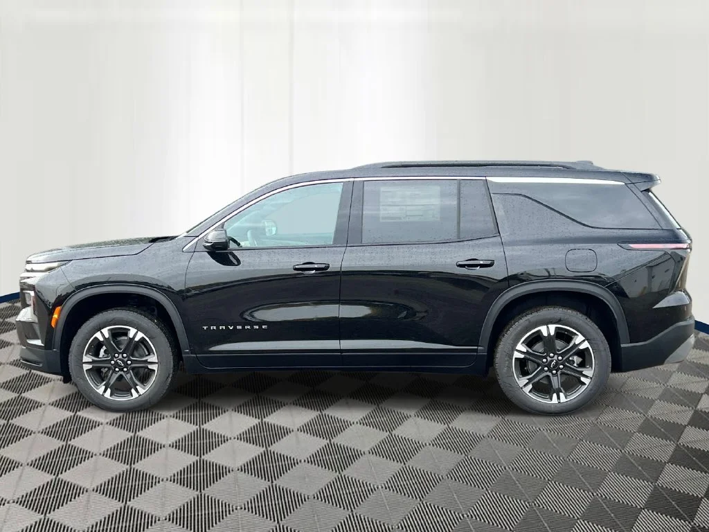 New 2027 Mosaic Black Metallic Chevrolet LT image 2