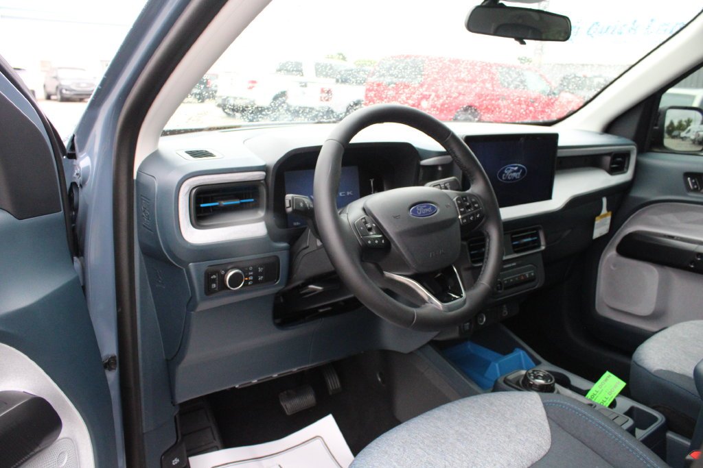 New 2026 Carbonized Gray Metallic Ford XLT image 2